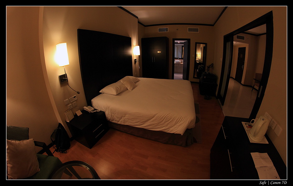 2012 - 06 - Dubai - 253